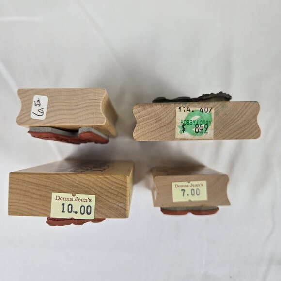 Set of 4 Christmas Themed Rubber Stamps and Black Ink Pad NWT - Picture 4 of 7